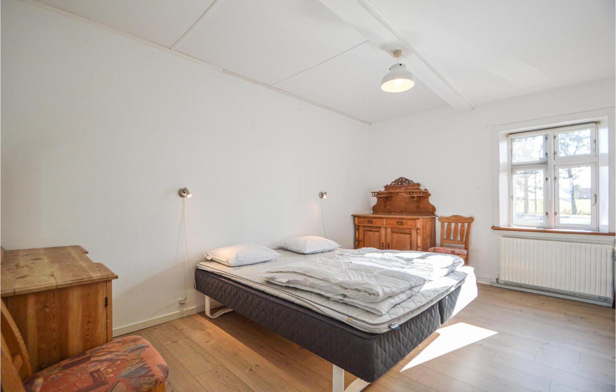 Awesome Home In Bredebro With Kitchen Ballum Buitenkant foto