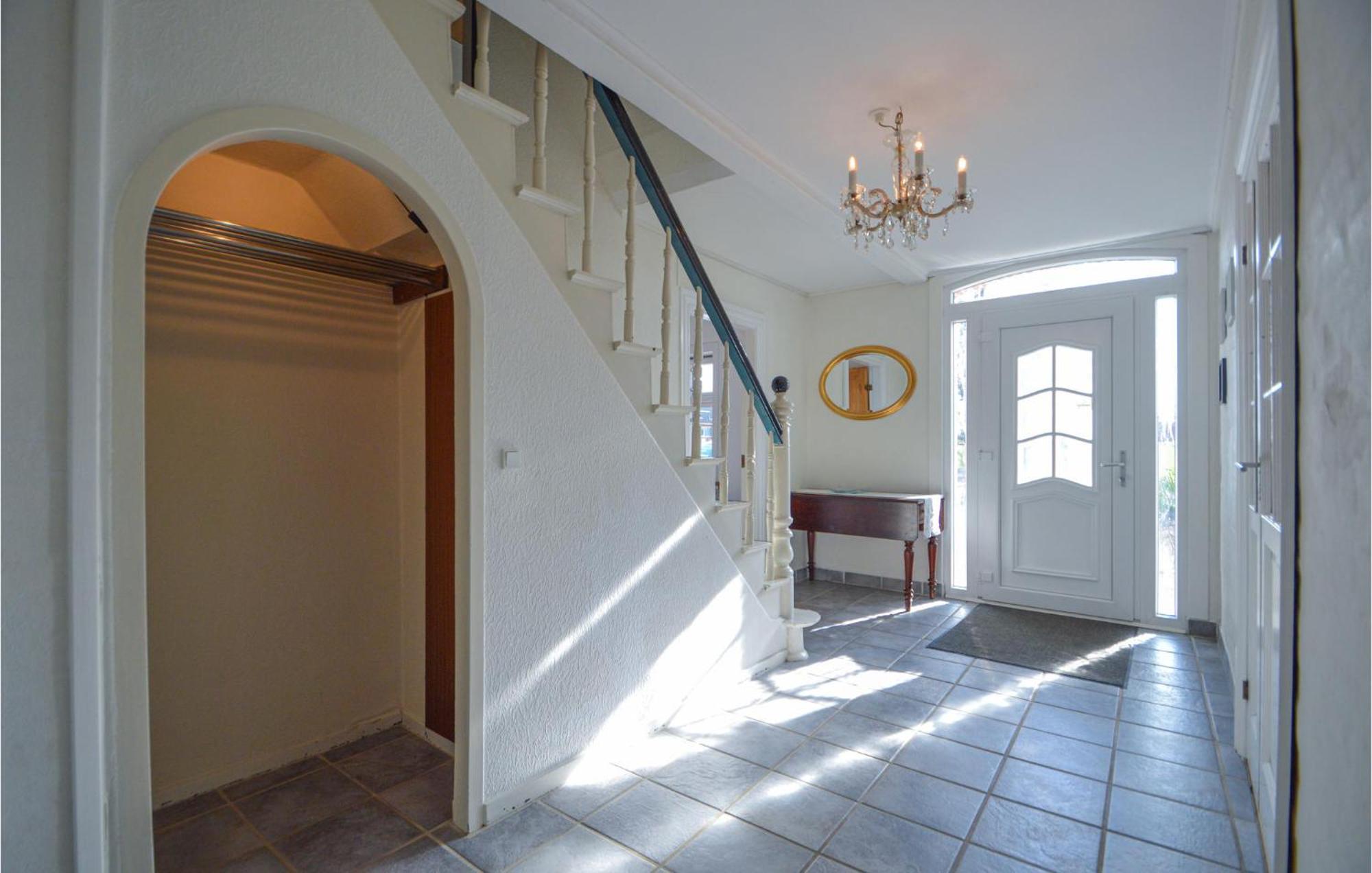Awesome Home In Bredebro With Kitchen Ballum Buitenkant foto